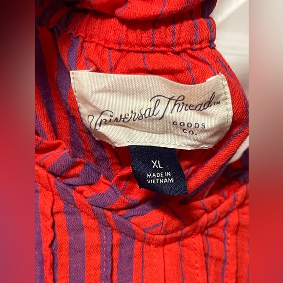 Universal Thread Woman's Dress Mini Sleeveless Red Stripe Pintuck Size XL - Picture 6 of 8